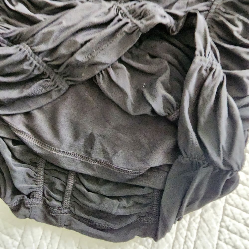 Burberry Black Ruched Midi Skirt - Picture 9 of 12
